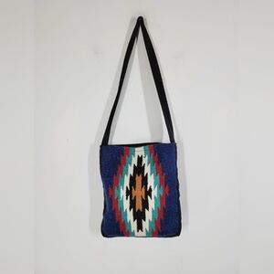 NWOT El Paso Saddleblanked Shoulder Bag